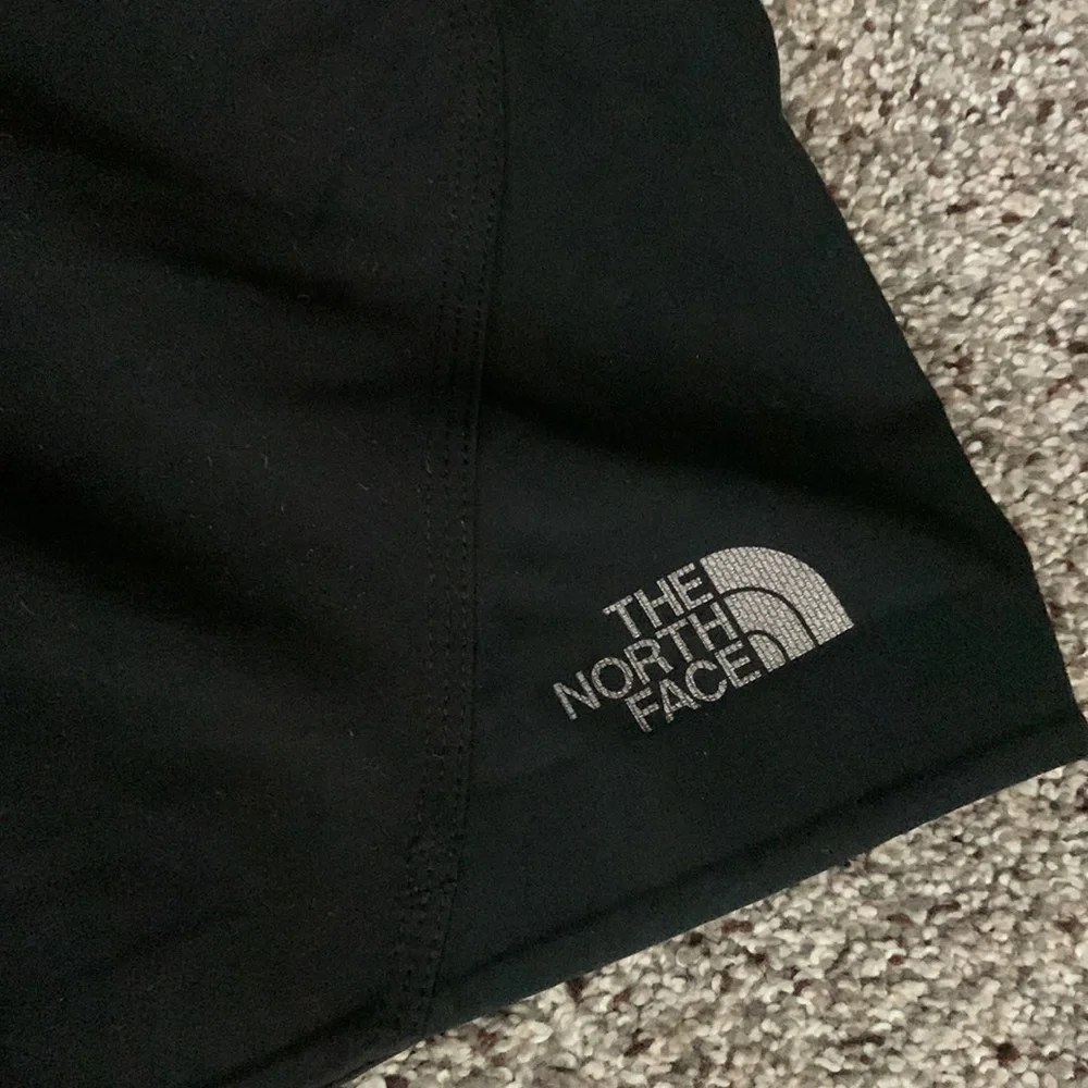 The north face black shorts size 34